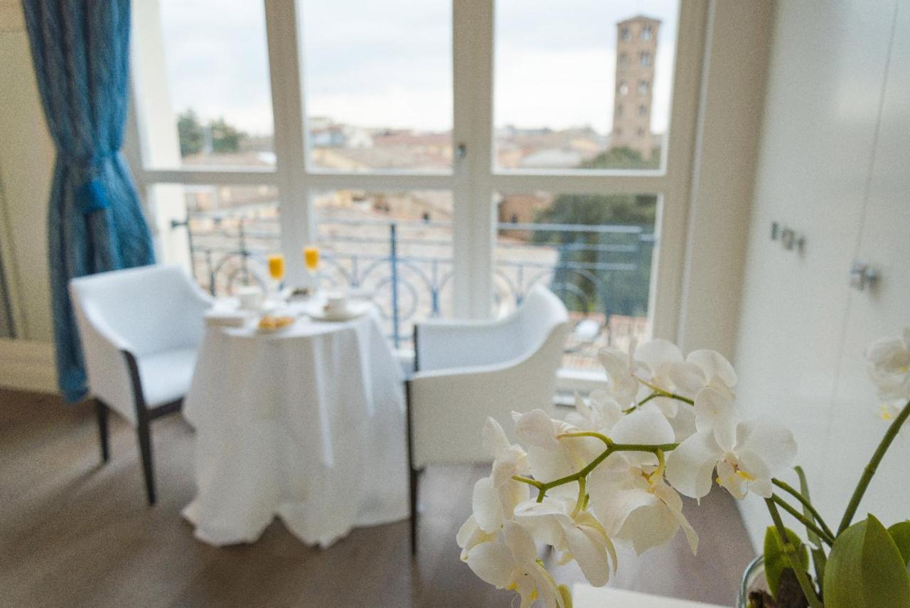 Palazzo Bezzi Hotel Ravenna Luaran gambar